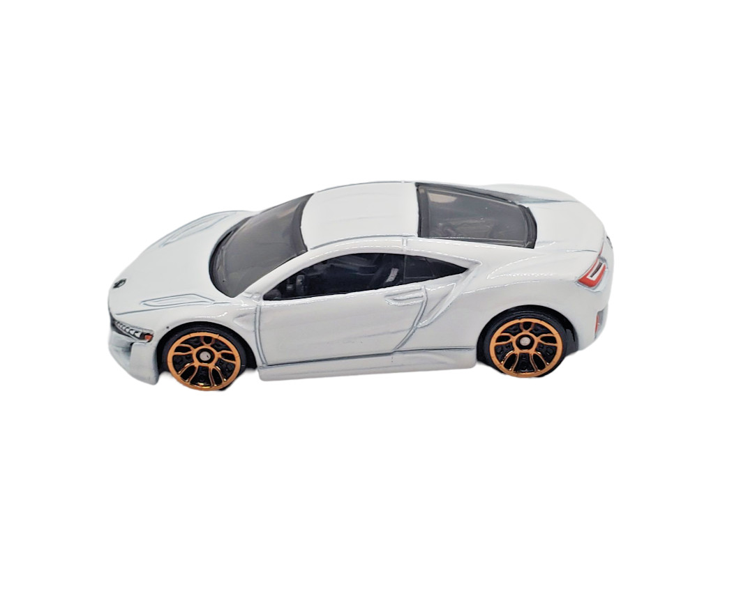 2024 Hot Wheels ’17 Acura NSX – White – HW Motor Show – Loose