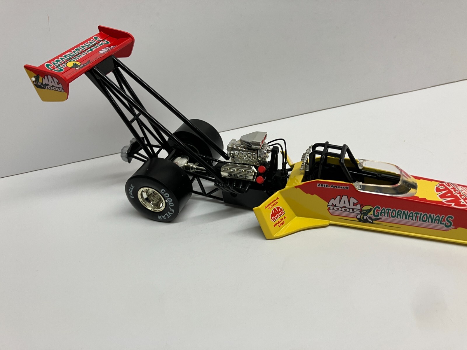 NHRA 1/24 Gatornationals 1997 Mac Tools Top Fuel Dragster Limited Edition