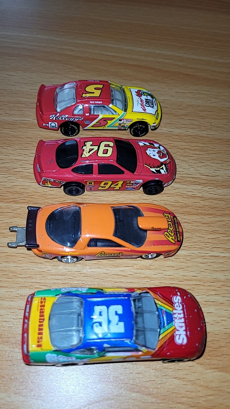 HotWheel 4 Car 1998 1996 Johnny Lightning Lot