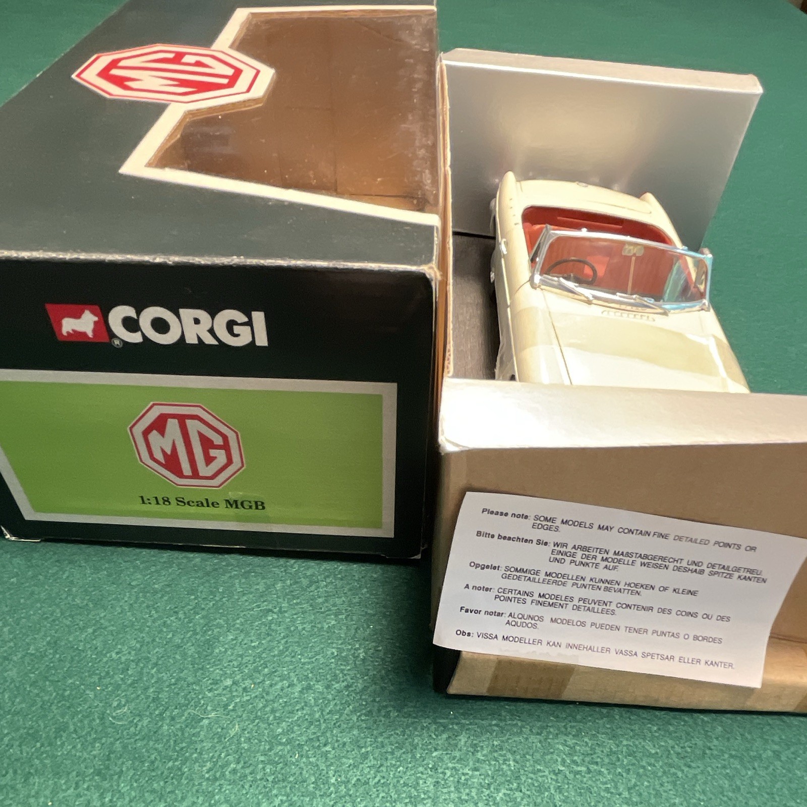 Corgi Classics 1:18 1963 MG MGB Roadster Diecast Cream/Red w/ Case