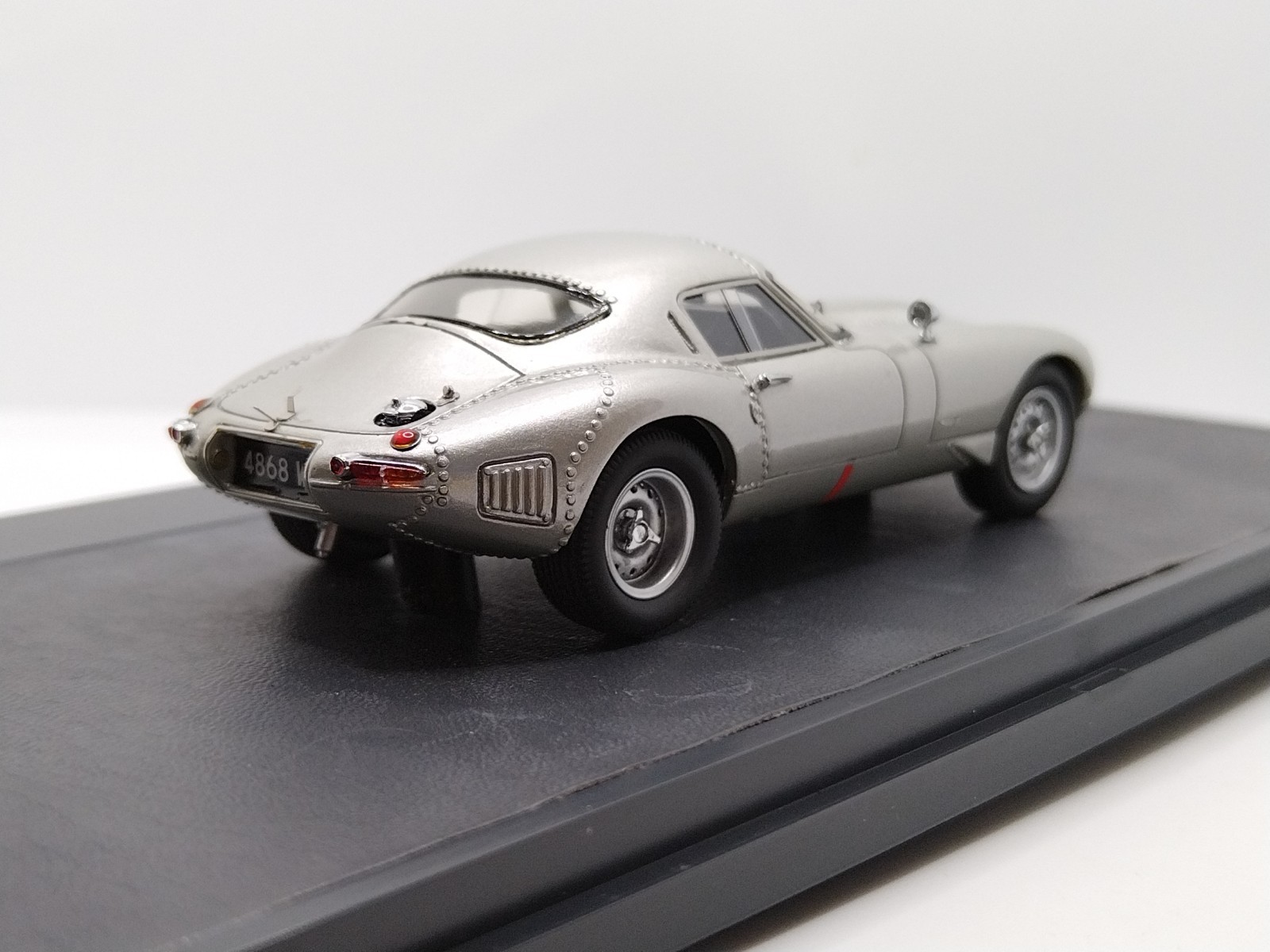 MATRIX 1/43 Jaguar E-Type Low Drag Coupe 1963. Wow Rare!