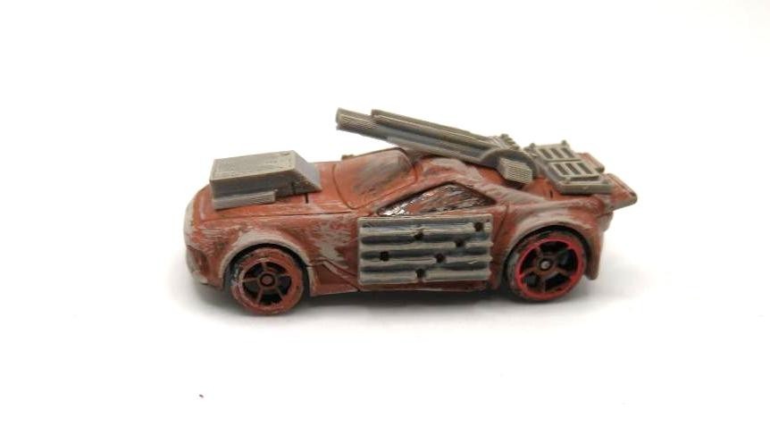Custom Mad Max Zombie War Wasteland Road Warrior Truck 1/64 Hot Wheels Vehicle