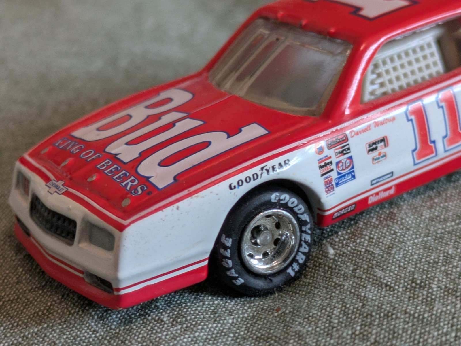 Darrell Waltrip #85 | Chevrolet Monte Carlo “Budweiser” 1985 Winston Cup 🏆 1/64