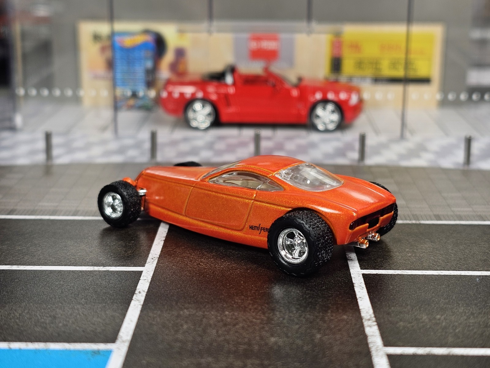 1/64 Hot Wheels Limited Edition Chip Foose Hemisfear Custom Design Real Riders