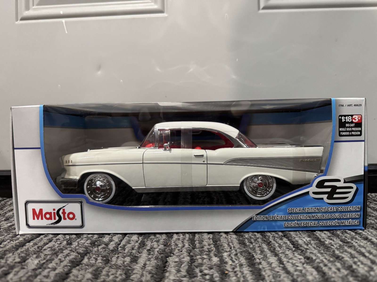 Maisto 1:18 Diecast Special Edition 1957 Chevrolet Bel Air Coupe WHITE NEW INBOX