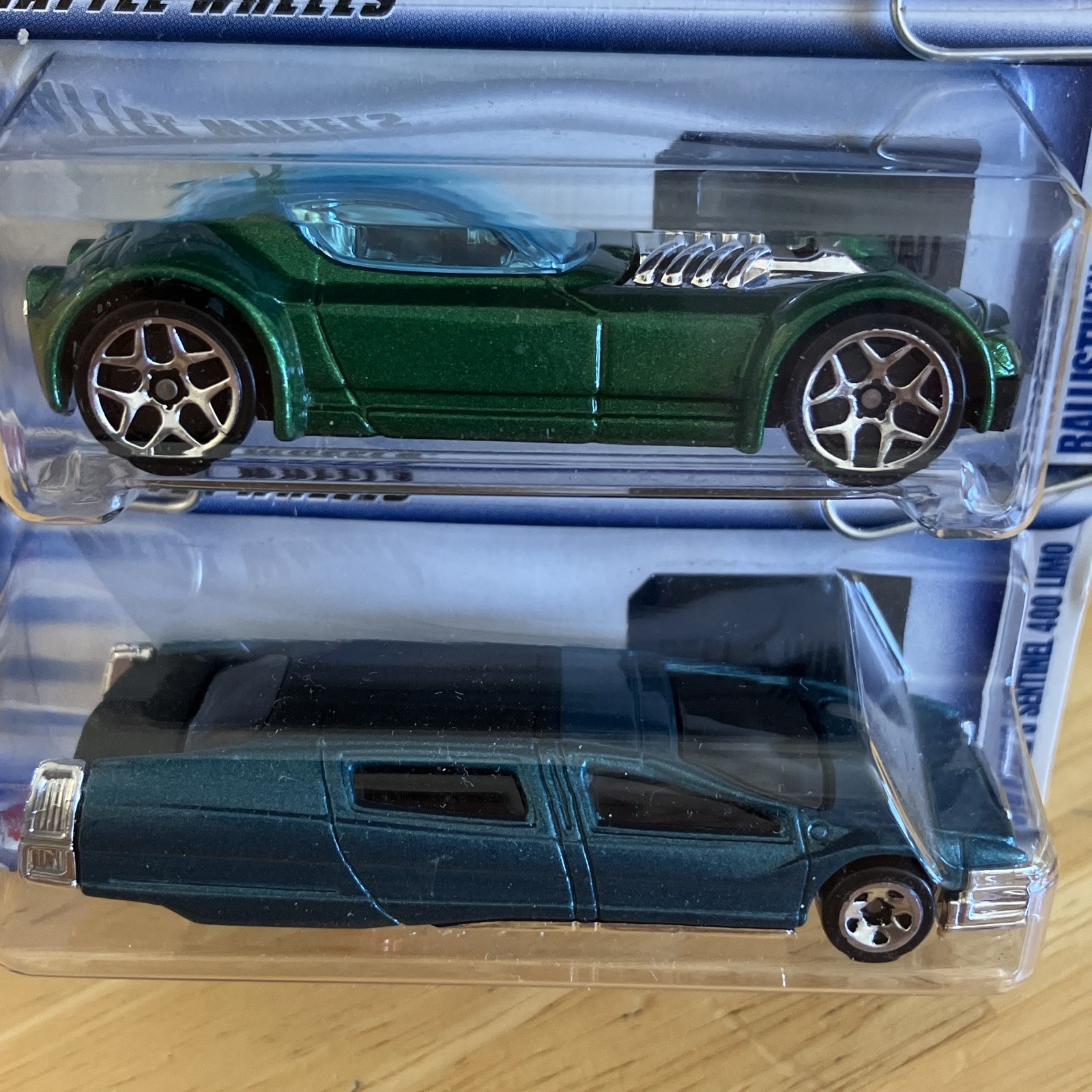 Hot Wheels 4-Car Multi-Pack 1:64 Yellow Diecast Cars Age 3-4 Years Carded