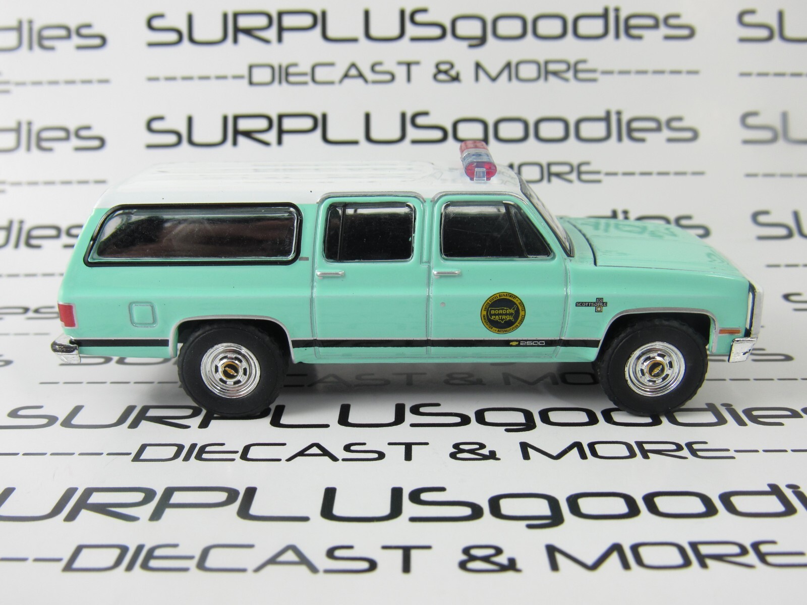 2024 Greenlight LOOSE U.S. Border Patrol 1990 CHEVROLET SUBURBAN K20 SCOTTSDALE