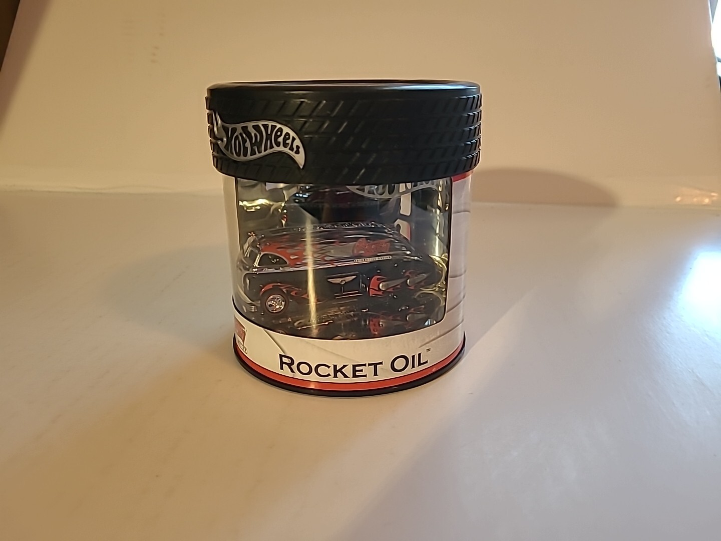 Hot Wheels Rocket Oil Tanker 2004 Petersen Automotive Museum Oil Can Black1/5000