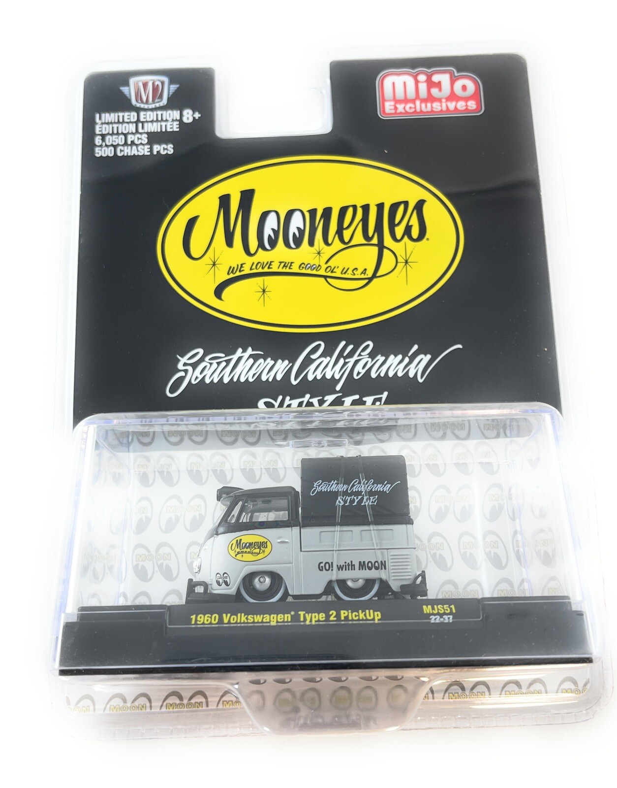 M2 1:64 1960 Volkswagen Short Pickup w/ Canvas Cover Mooneye’s 31500-MJS51-6B