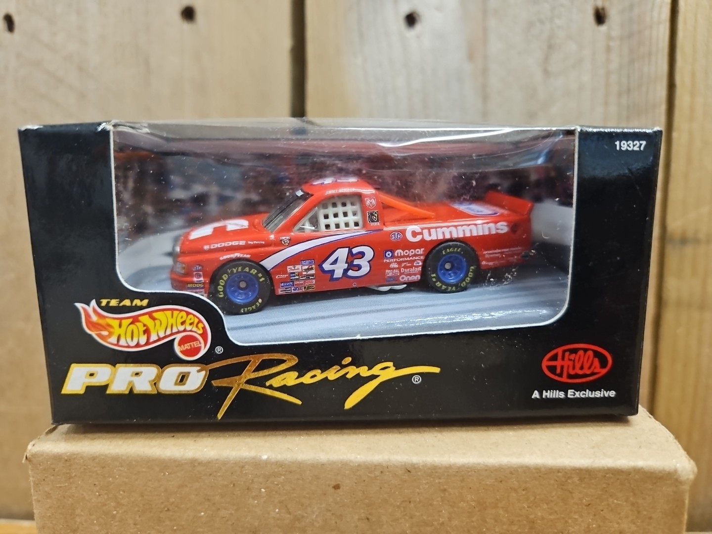 Richard Petty Hot Wheels 1/64 Craftsman Series Dodge Truck 1998 New In Box #43