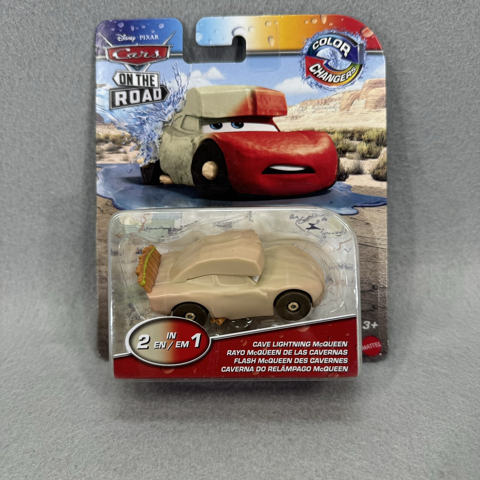 NEW Disney Pixar Cars On The Road “Cave Lightning McQueen” Color Changers 1:55