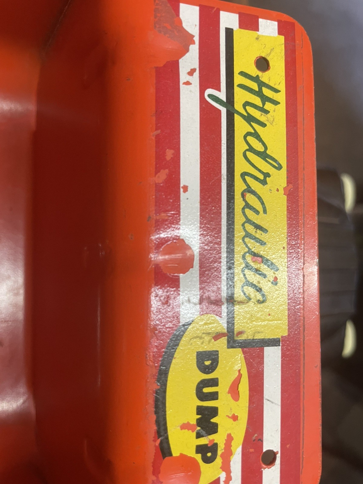 Vintage! 1940’s Louis Marx pressed steel, hydraulic dump Truck “WORKS”