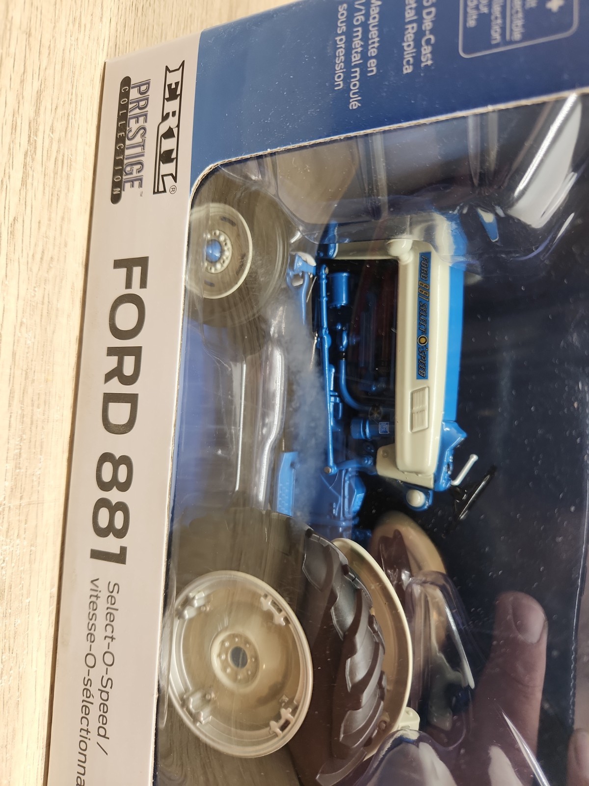 1/16 Ford 881 Select-o-speed Blue Chase Prestige Collection