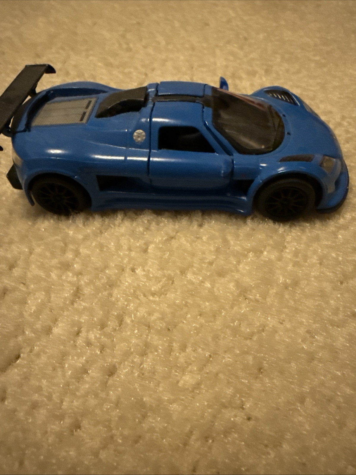 Toy Apollo Car Blue Colored Used Toy Collectible Car For Display.
