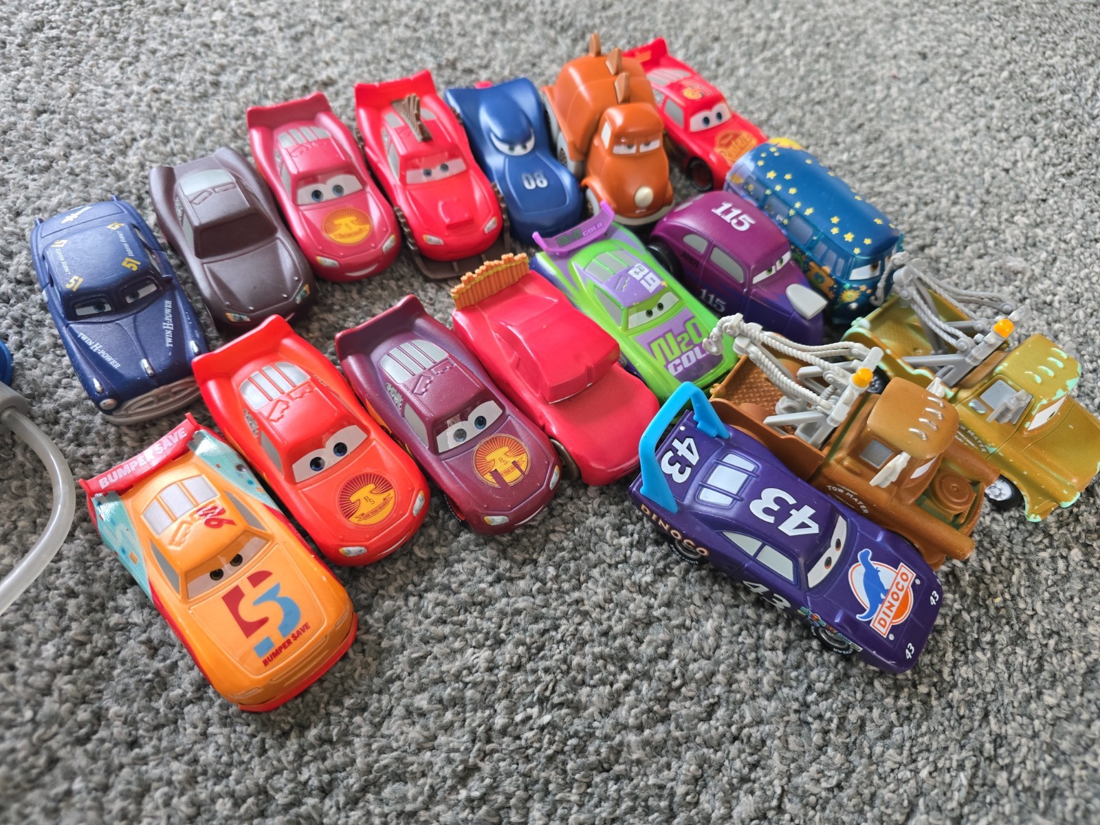 Disney Pixar Cars COLOR CHANGERS Lot of 20