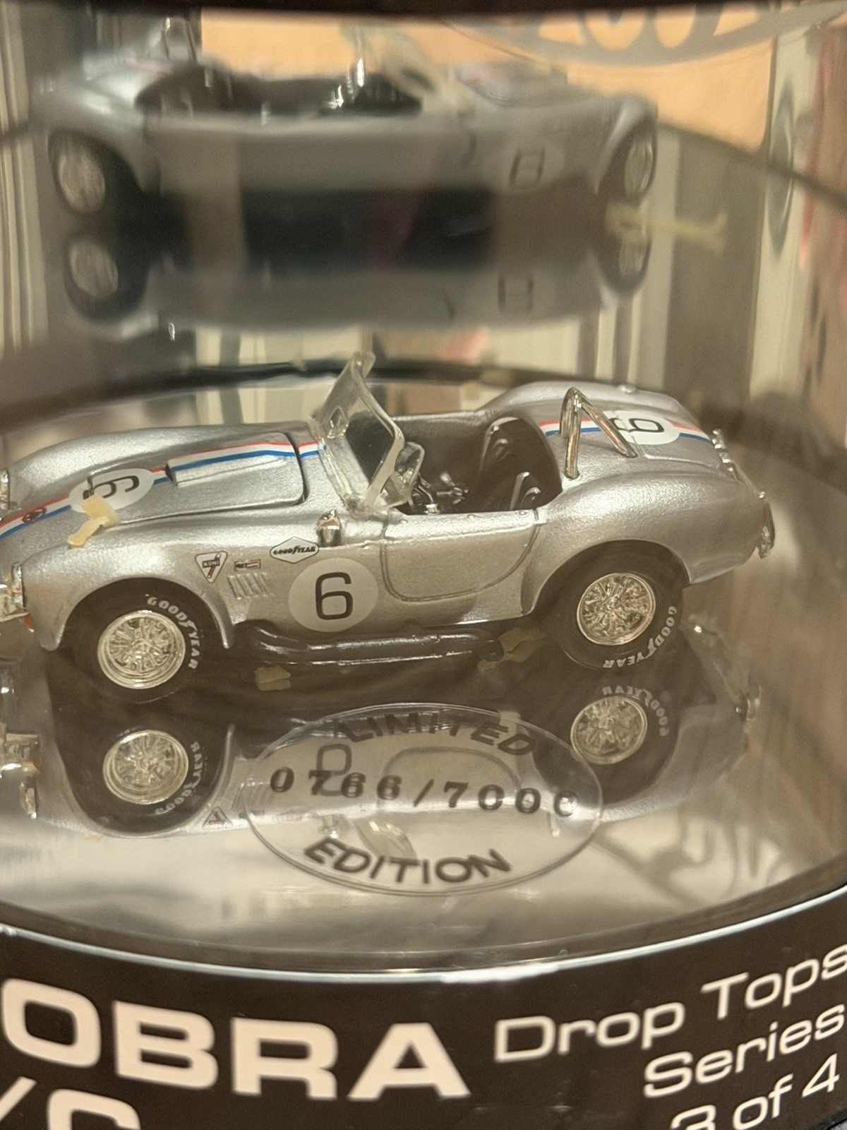 Hot Wheels Oil Can Shelby Cobra 427 S/C Silver #6 Drop Tops 3/4 LOW #766/7000