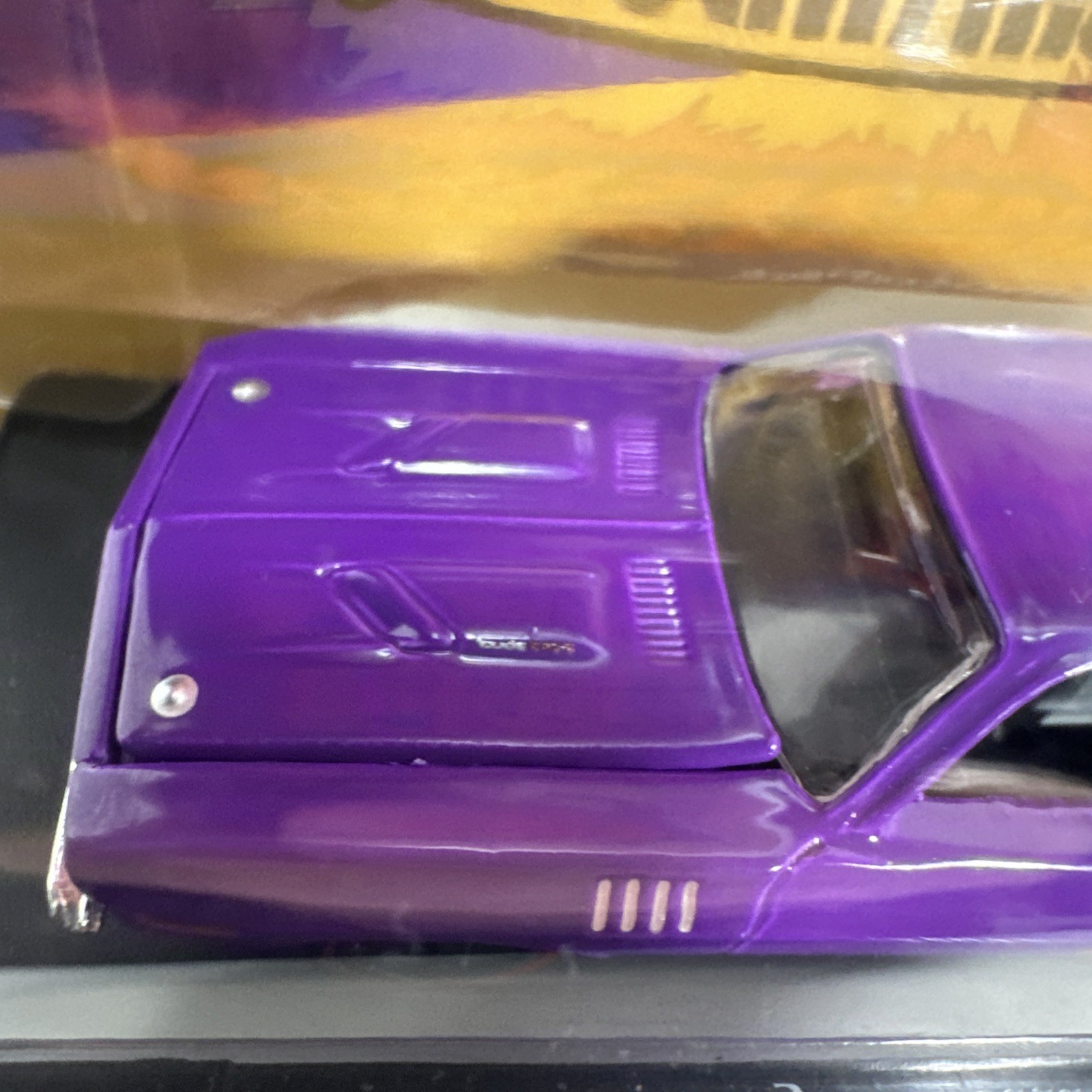 1971 Plymouth Cuda 440 Purple M2 Machines R123 24-72 New in Package Muscle Car