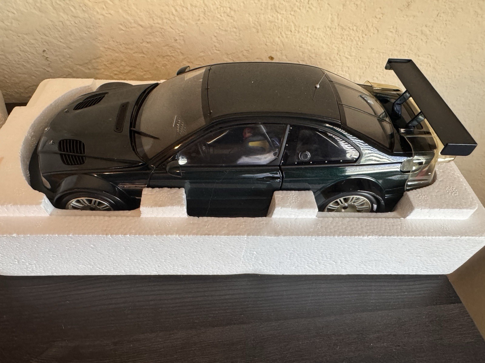 BMW M3 GTR Street Version Limited Edition 3000 pcs Black 1:18 Scale w/ Case