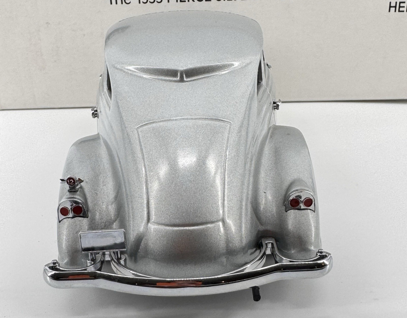Danbury Mint 1933 Pierce Silver Arrow 1:24 Scale Diecast Metal Luxury Model Car