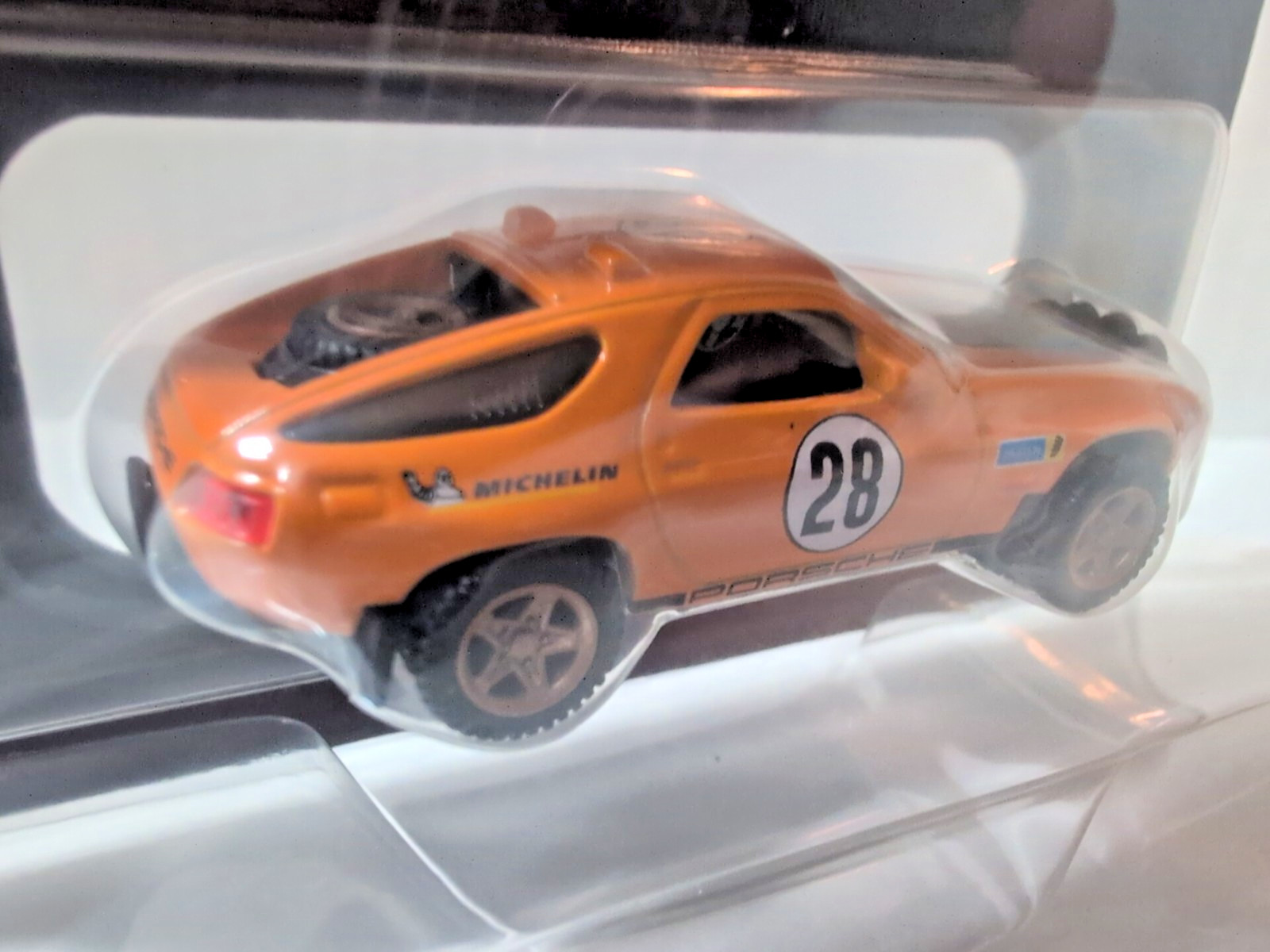 Hot Wheels Elite 64 Porsche 928 Safari Real Riders Mattel Creations Exclusive