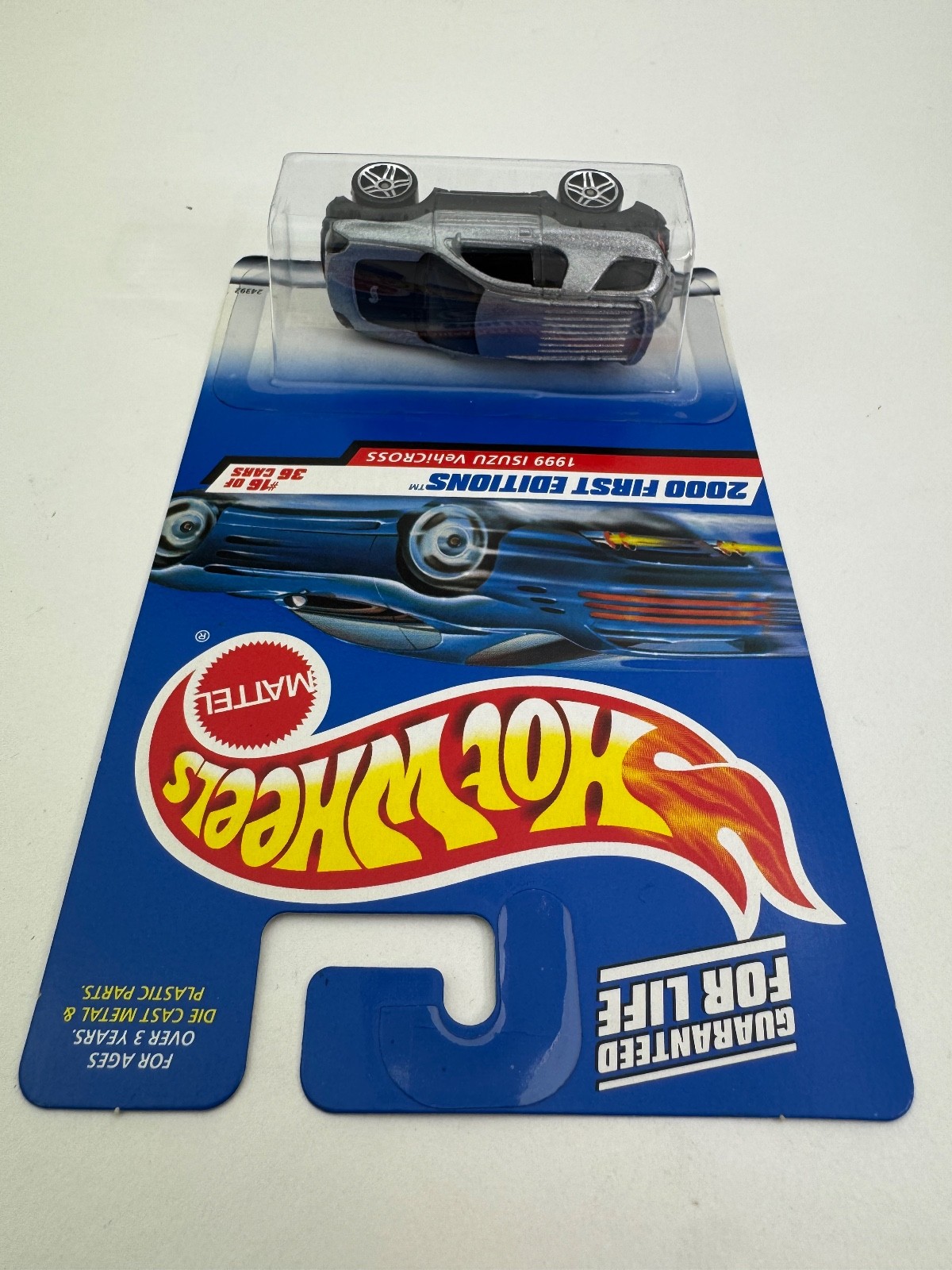 Hot Wheels 2000 First Editions 16/36 Silver 1999 Isuzu VehiCross
