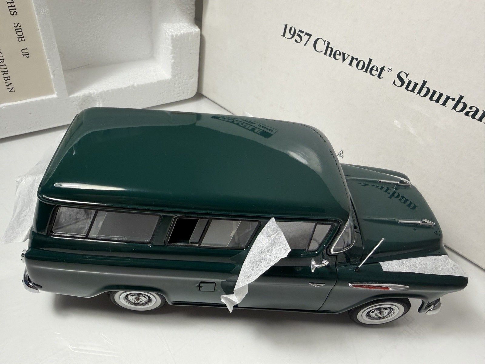 Danbury Mint 1957 Chevrolet Suburban *Super Clean!