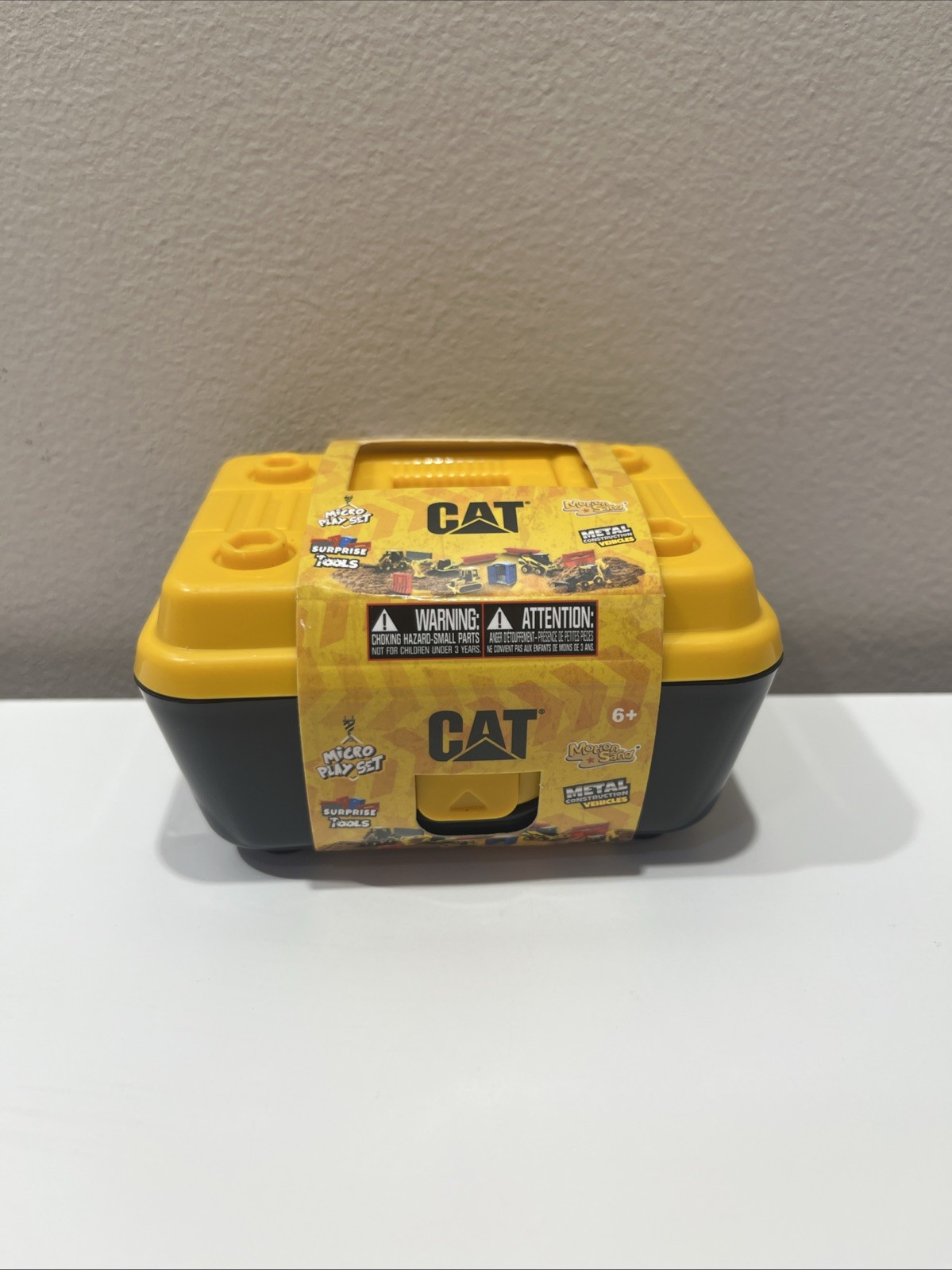 DIECAST MASTERS CAT Micro Diecast Play Set Motion Sand Toy