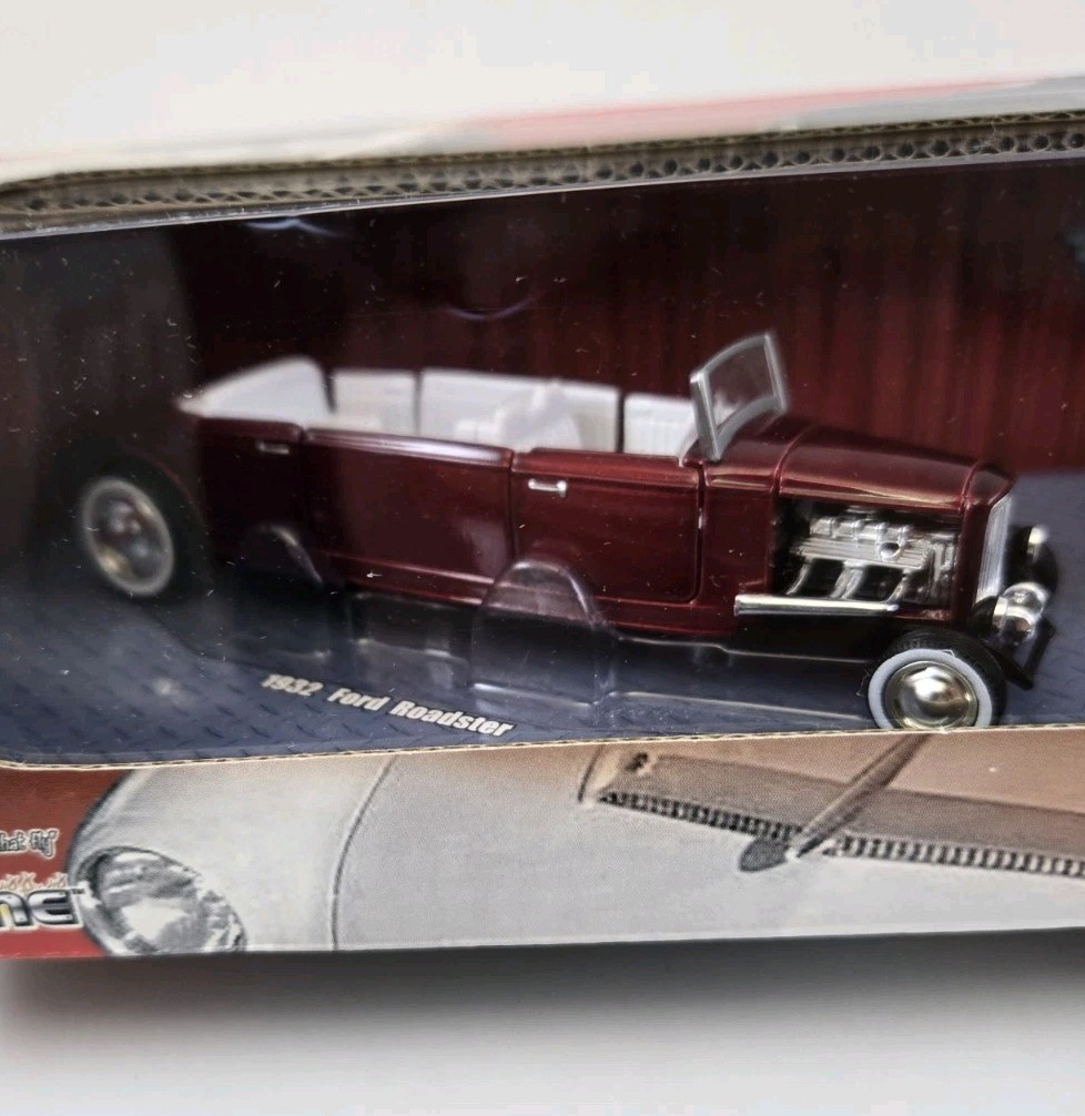 M2 Machines Auto Stretch Rodz 3 Car Set 1/64 1932 Ford Roadster 1953 Impala