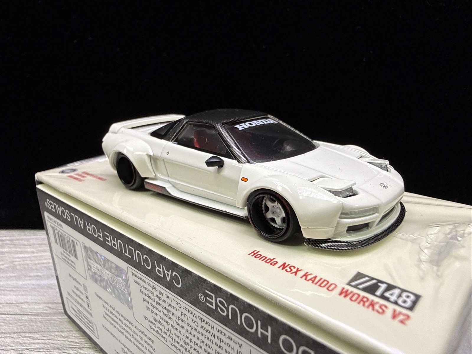 Kaido House x Mini GT 1:64 Honda NSX (NA1) Kaido WORKS V2 White KHMG148