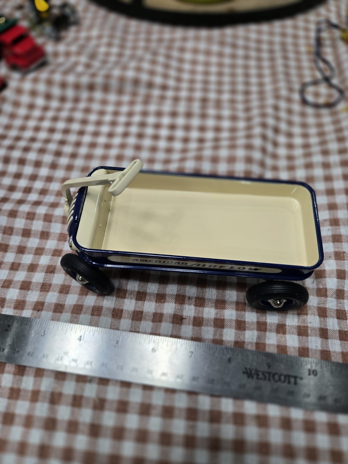 Hallmark American Airflow Coaster Wagon Die Cast Metal Scale Model 8″