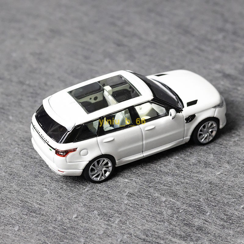 1:64 Scale White 2018 Range Rover Sport SUV Diecast Model Car Collection – New
