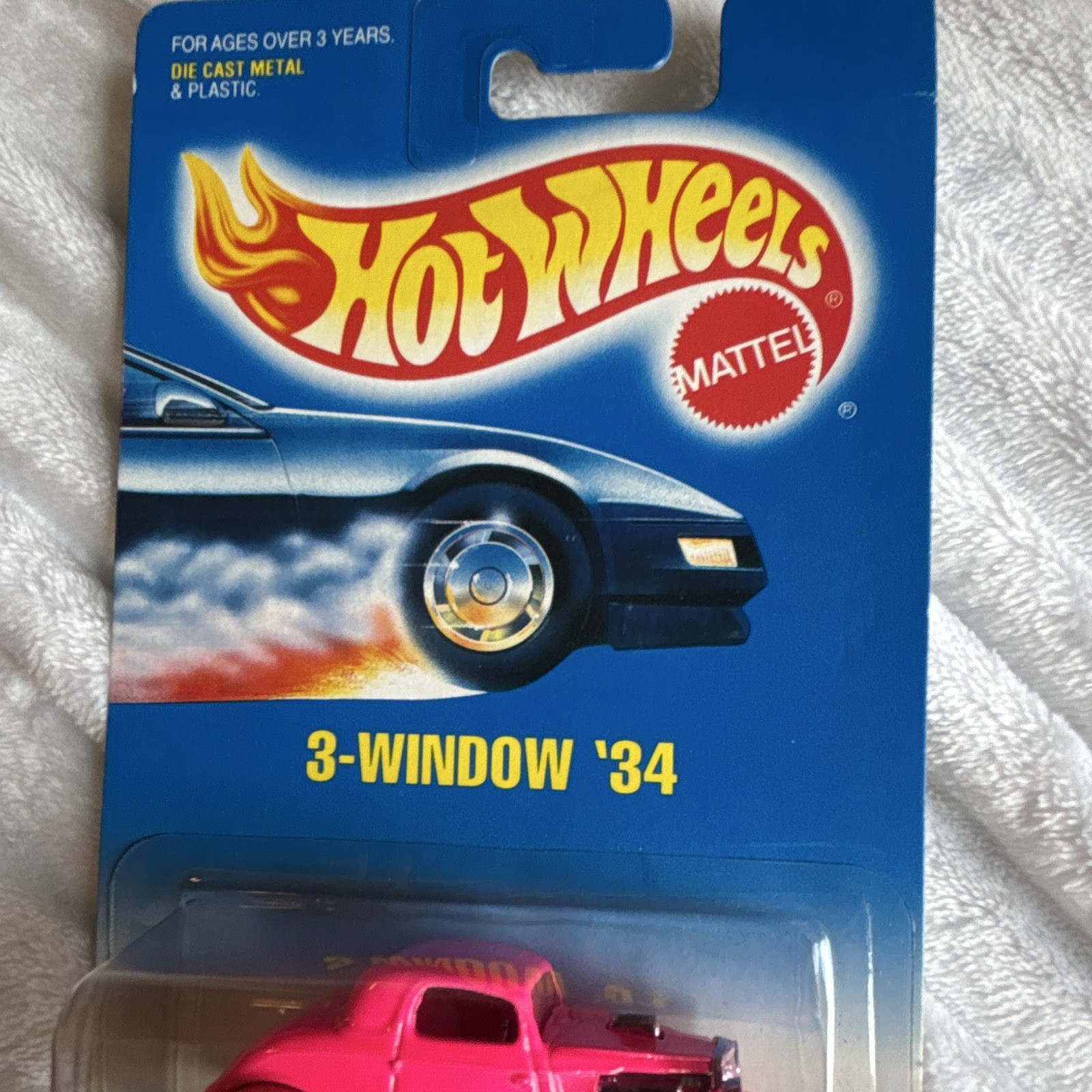 Hot Wheels 3-Window ’34 Pink 1:64 Diecast Car Unopened 1934 Age 4-7
