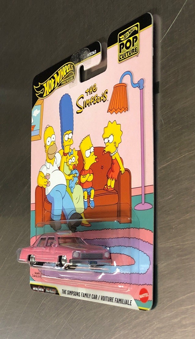 HOT WHEELS 2026 PREMIUM POP CULTURE THE SIMPSONS FAMILY CAR FREE SHIP 1/64 SCALE