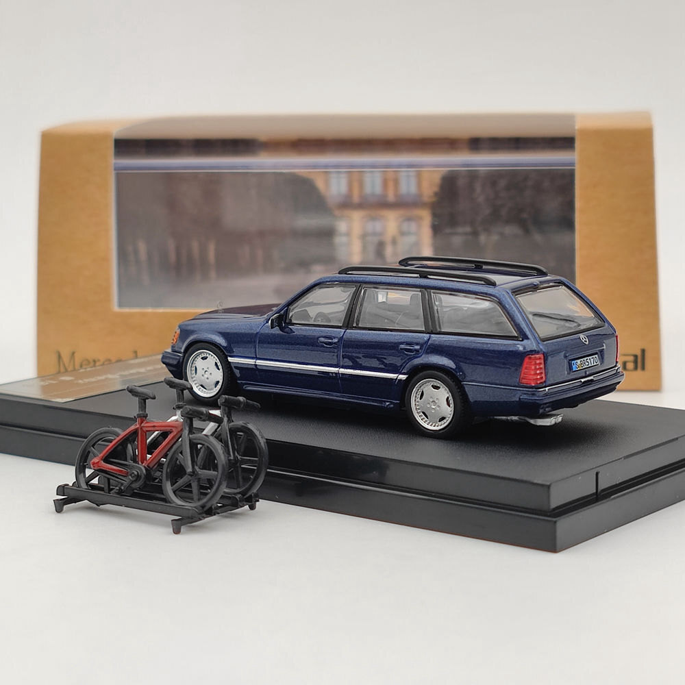 1/64 Mortal Mercedes-Benz S124 Travel Edition Diecast Toy Models Collection Gift
