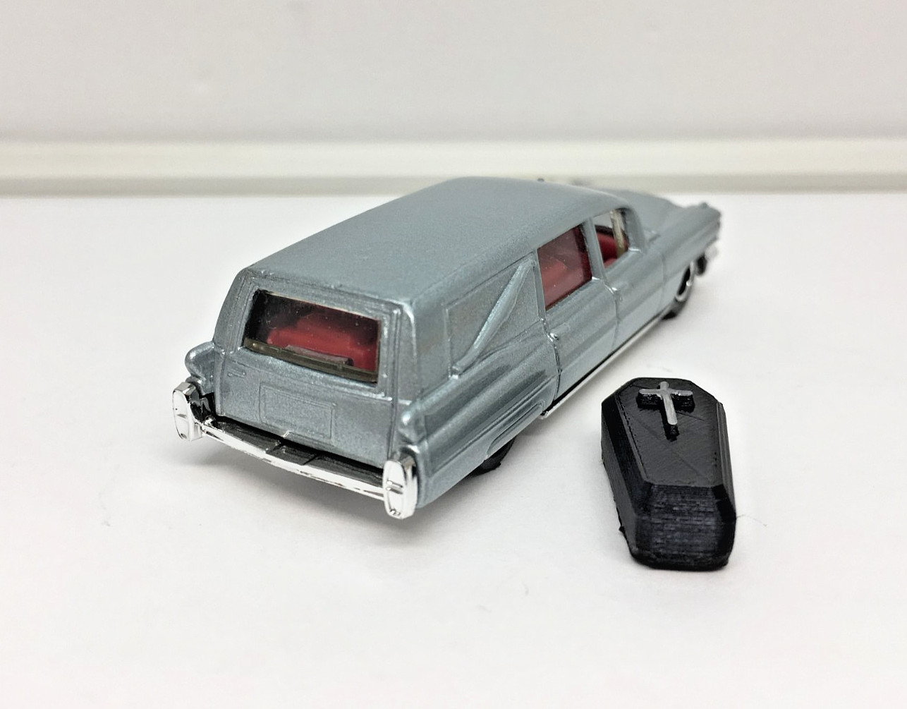 MATCHBOX Silver Metallic ’63 Cadillac Hearse, Coffin, Diorama, Man Cave,She Shed