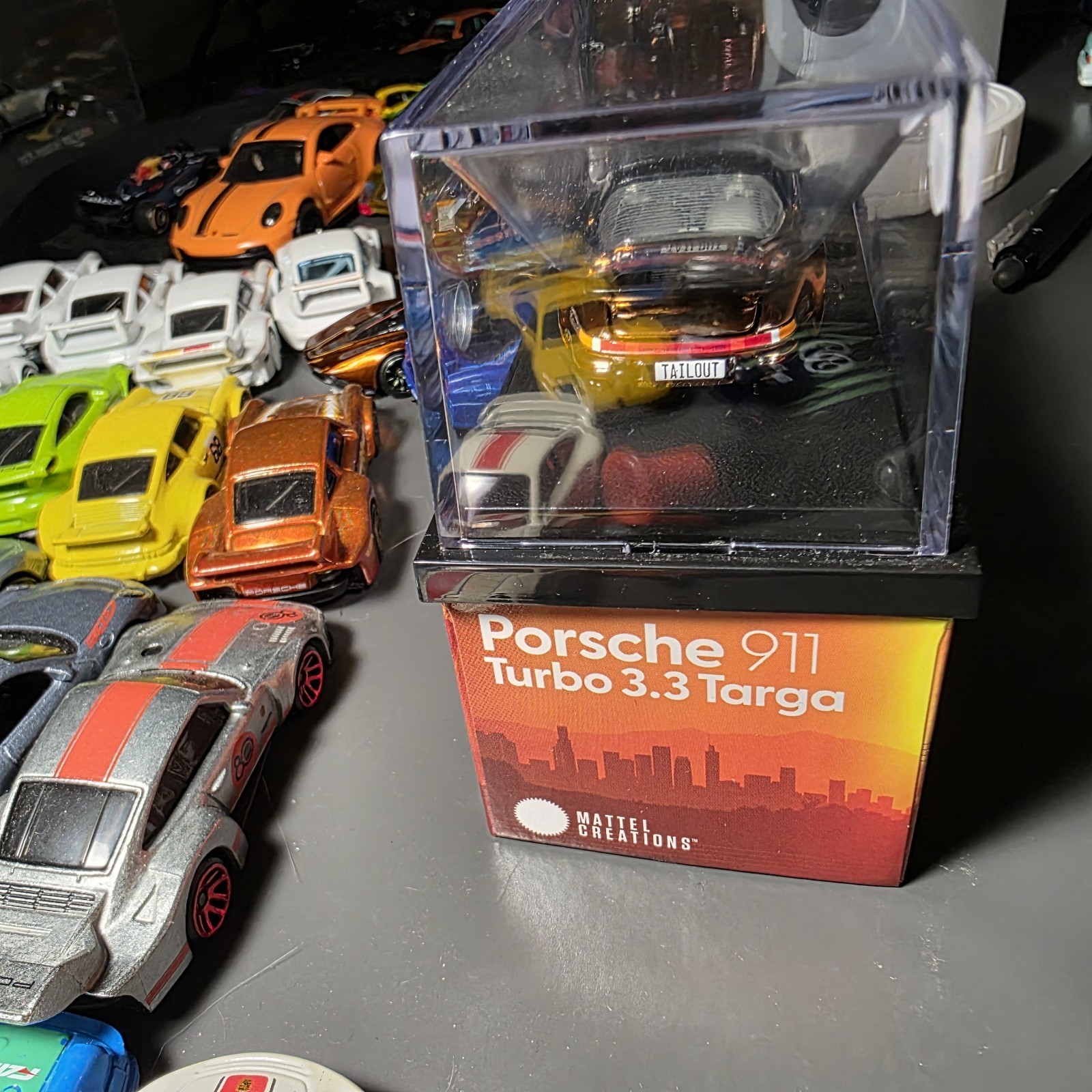 Hot Wheels RLC Exclusive 1988 Porsche 911 Targa Turbo Bronze Version