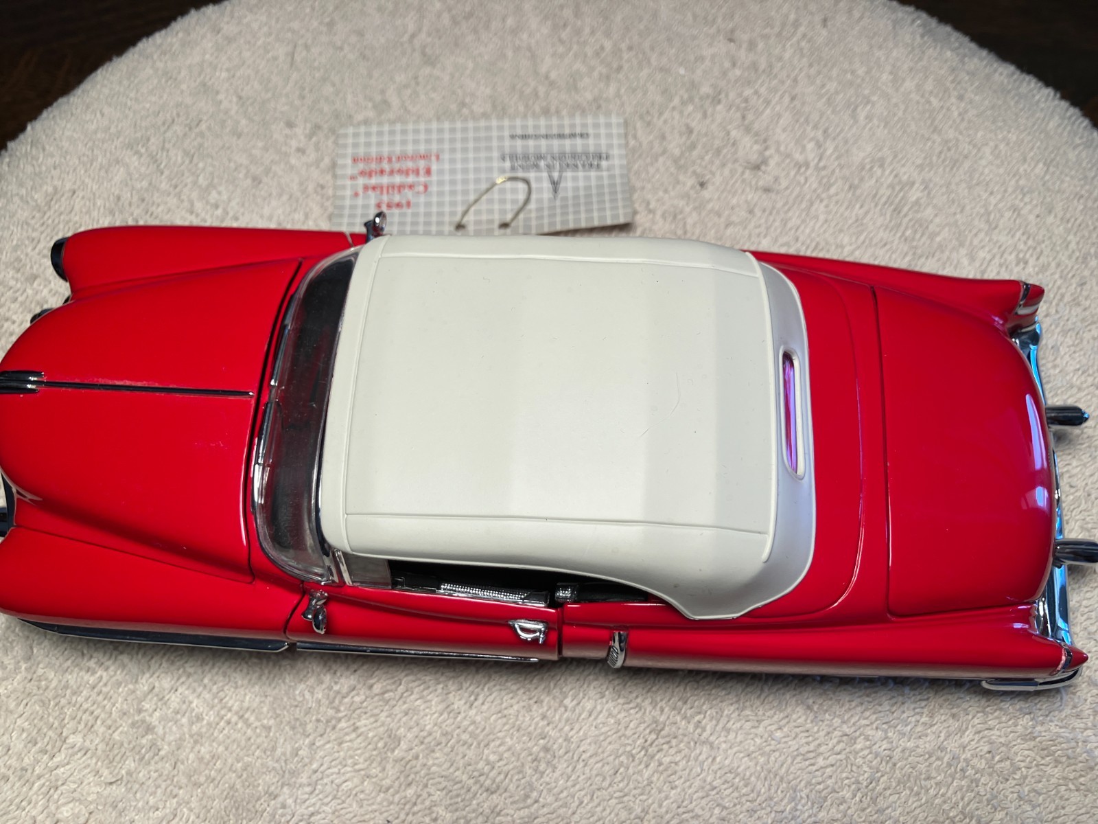Franklin Mint 1/24 1953 Cadillac Eldorado Convertible Limited Edition – Red