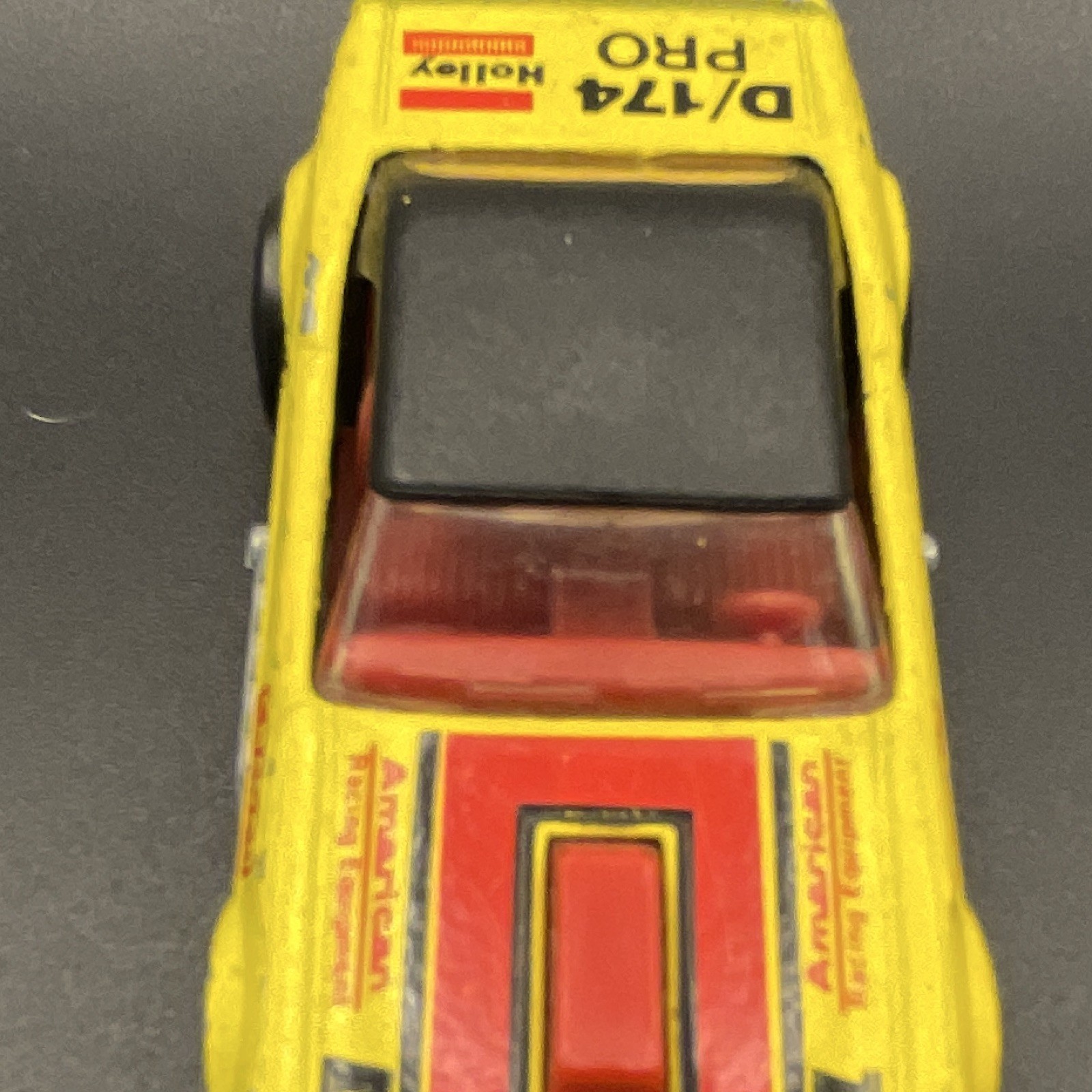 1975 Matchbox Superfast No. 1 Toyman Dodge Challenger Yellow 1:64 Loose