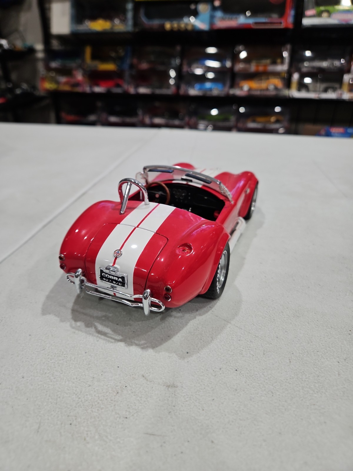 1:18 KYOSHO COBRA 427 RED ON BLACK [NO BOX] AS IS – Missing Gas Cap 🇺🇸 SHIPPED