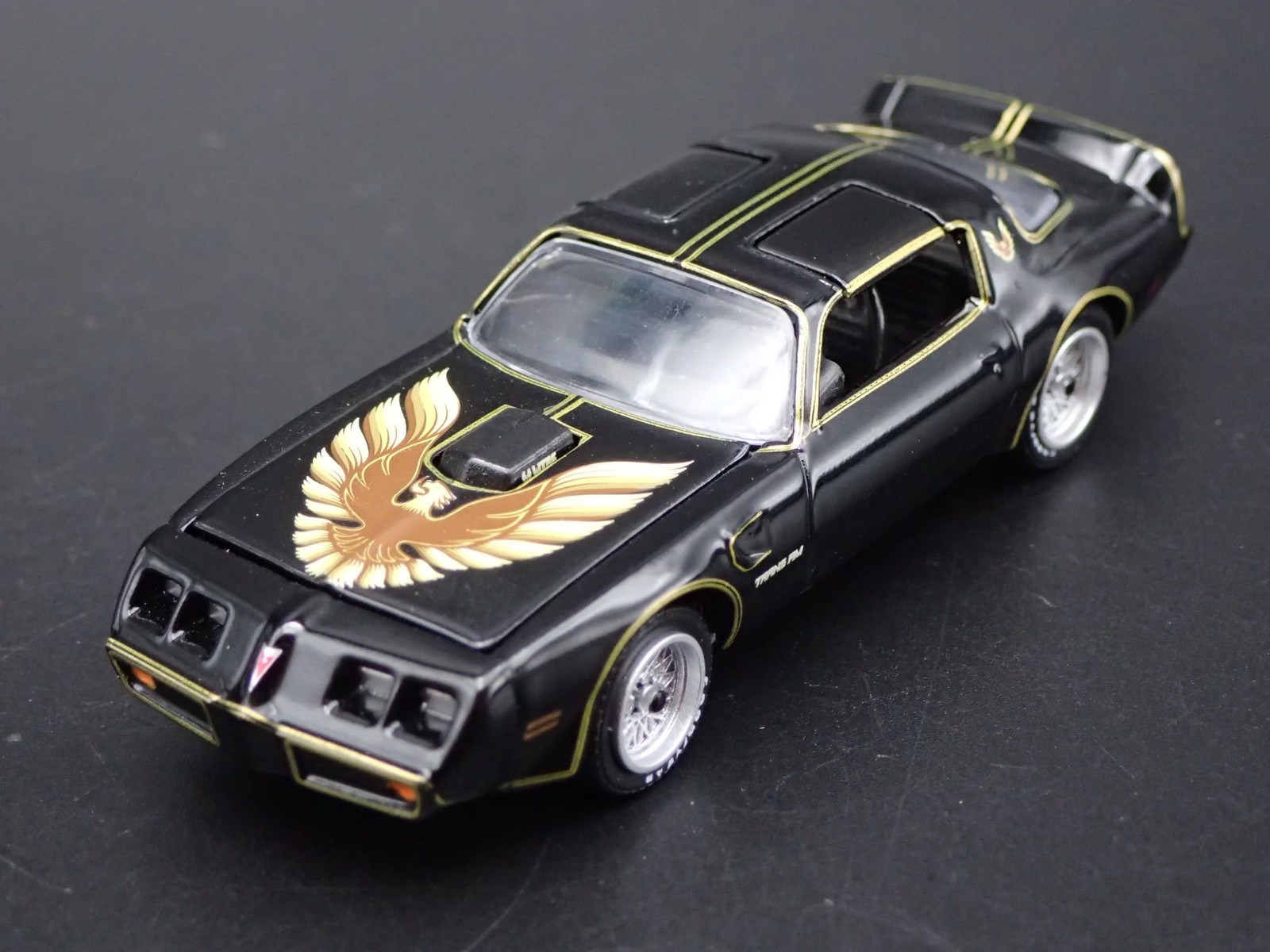 1979 79 PONTIAC FIREBIRD TRANS AM T/A 1:64 SCALE COLLECTIBLE DIECAST MODEL CAR