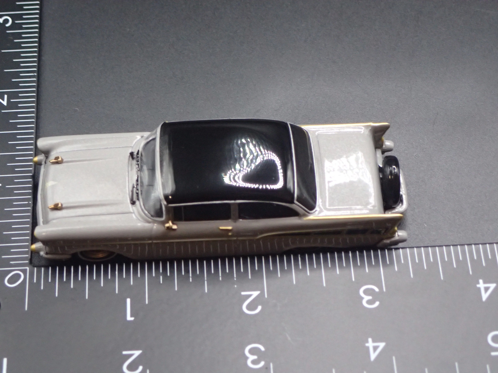 1957 57 CHEVY CHEVROLET BEL AIR LOWRIDER GRAY 1:64 SCALE DIECAST MODEL CAR