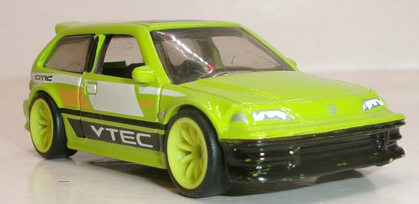 LOOSE 2025 HOT WHEELS 1:64 GREEN ’90 HONDA CIVIC EF WHEEL SWAP REAL RIDERS