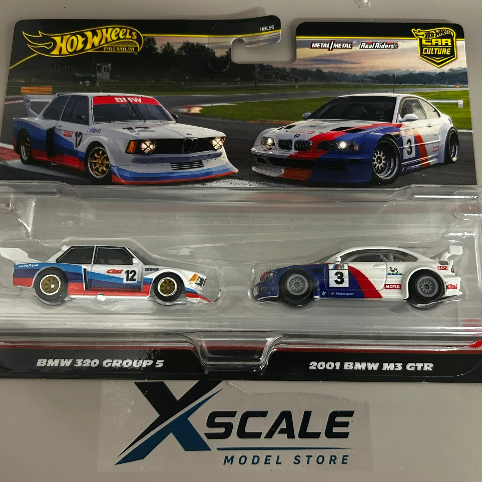 Premium Hot Wheels 1/64 Twin Pack BMW 320 2001 M3 GTR