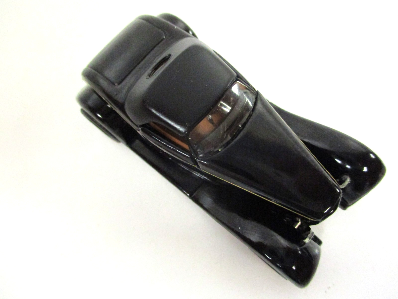 HOT WHEELS – CHIP FOOSE 0032 1932 FORD ROADSTER CUSTOM SHOW CAR – REAL RIDERS