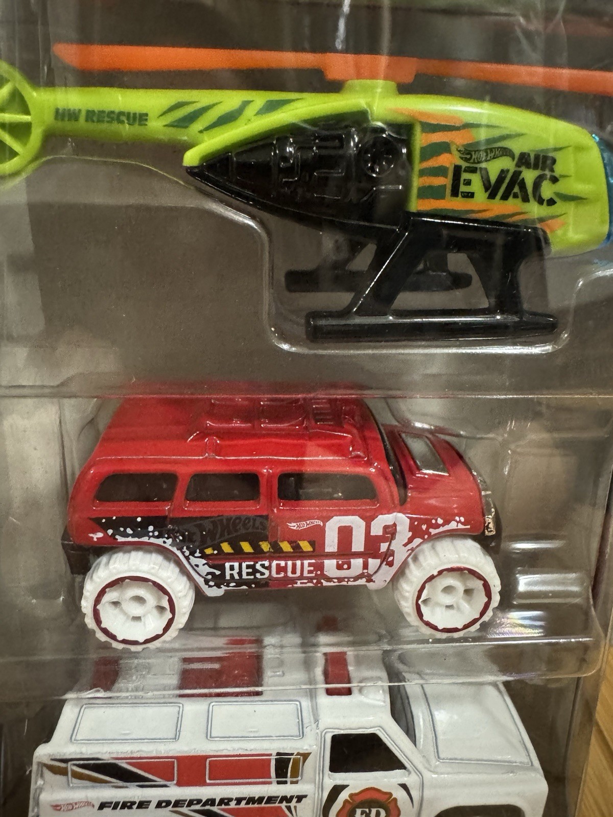 Hot Wheels 5 Pack Priority Patrol Police Fire Rescue Emergency Vehicles New