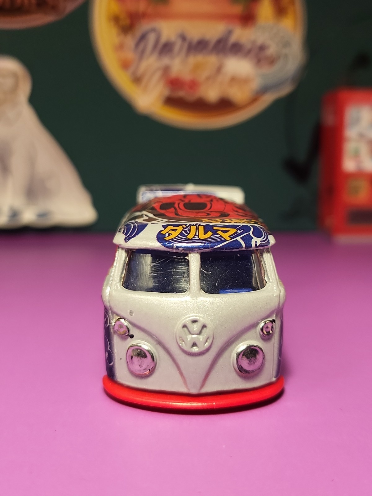 Hot Wheels Custom 1:64 Scale Kool Kombi Diecast Car