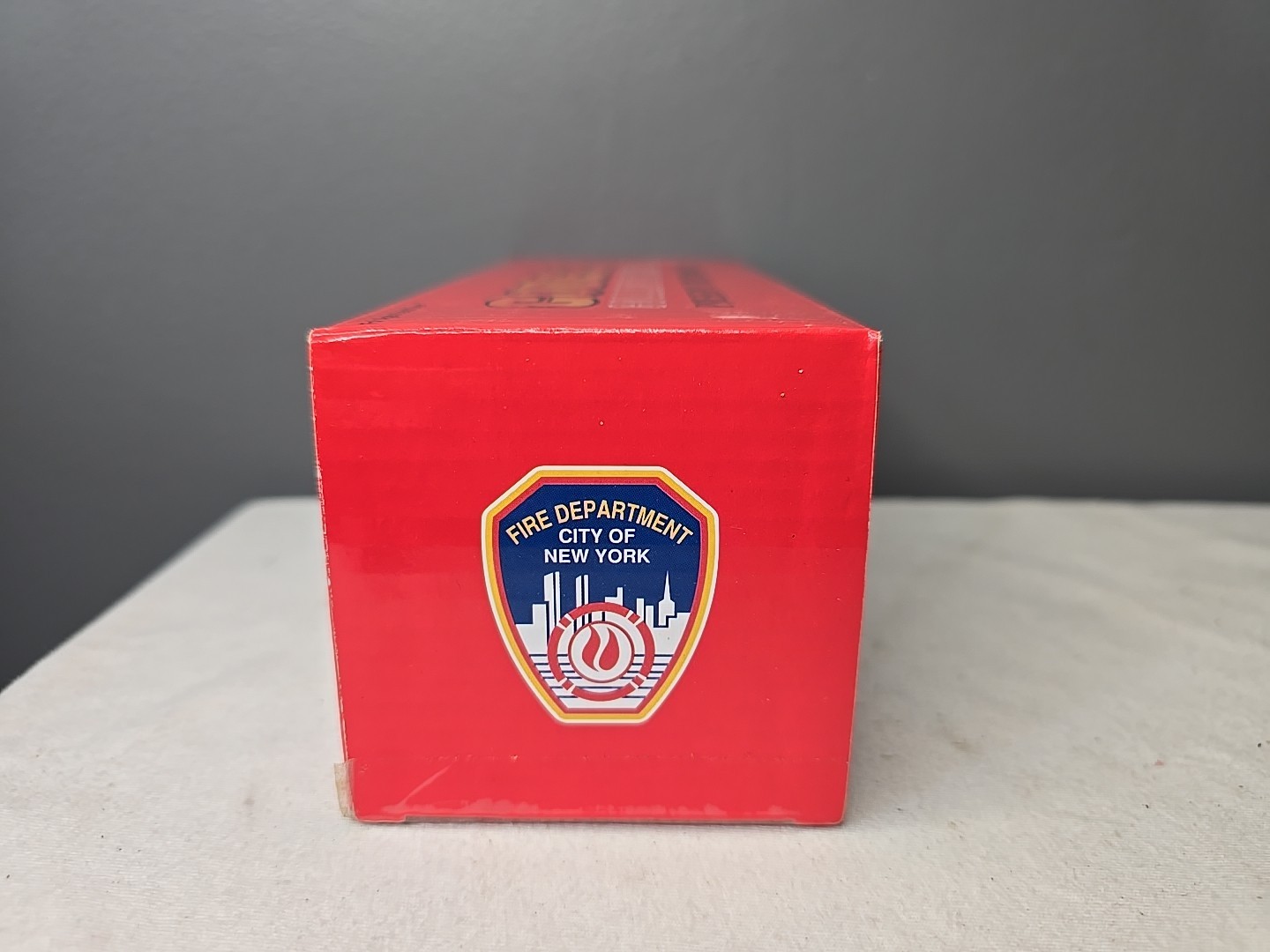 2000 Code 3 FDNY Squad Co. 288 Seagrave Engine 1/64 Diecast Fire Truck SEALED