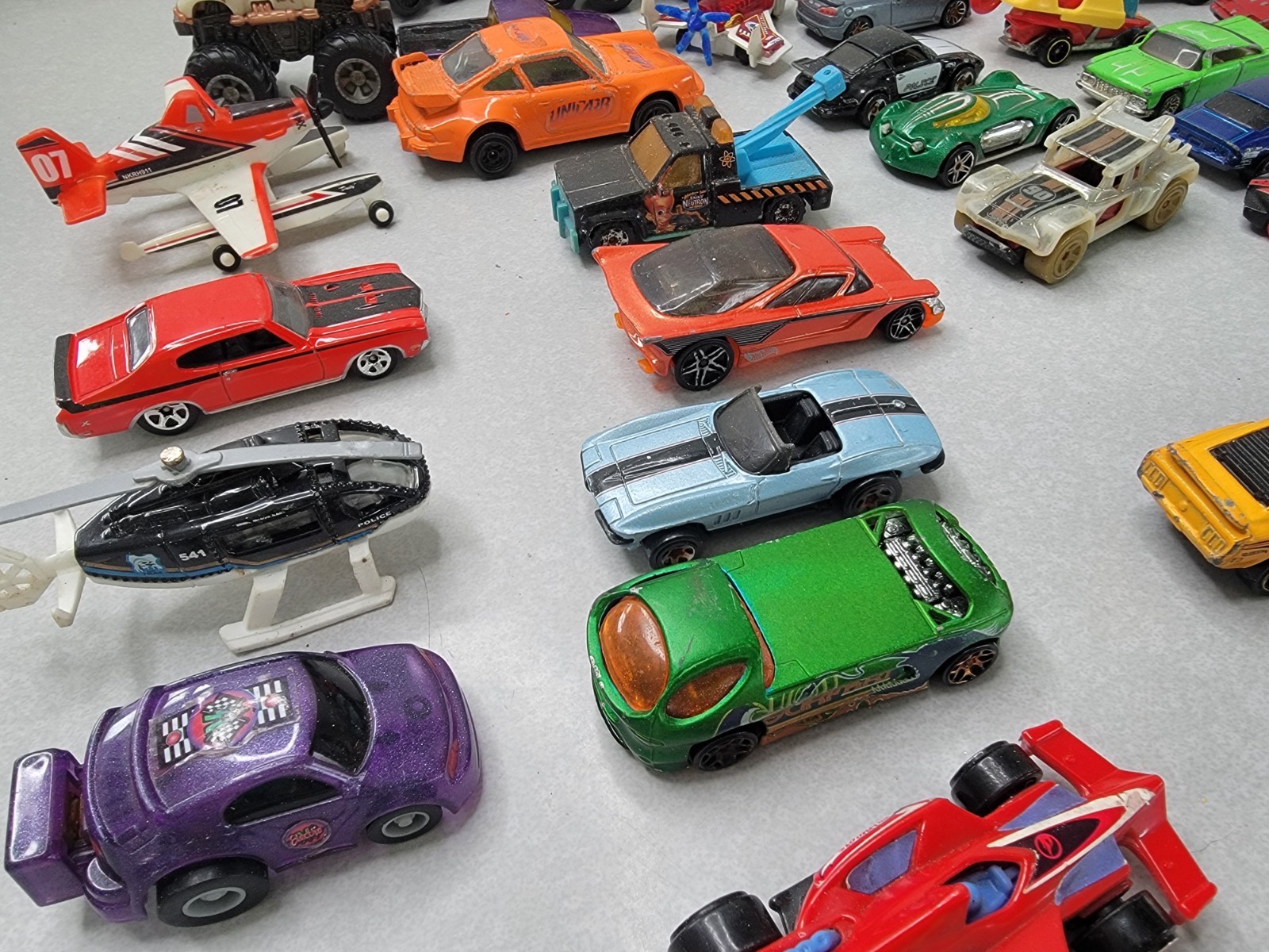 Matchbox Hot Wheels Cars Mixed Lot 90s to Current Die Cast Trucks Planes Used