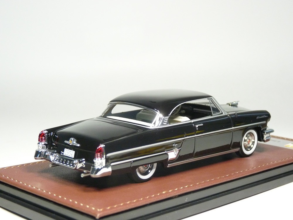GLM 102001 1/43 1955 Lincoln Capri Hardtop Coupe Resin Model Car