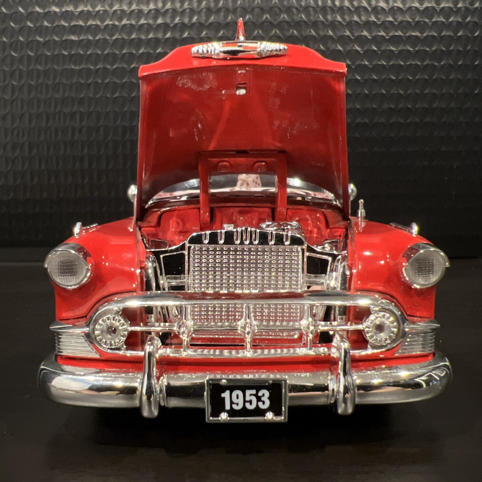 MINT 2001 Jada Street Low 1953 Chevy Bel Air Red 1/24 Lowrider Convertible Car